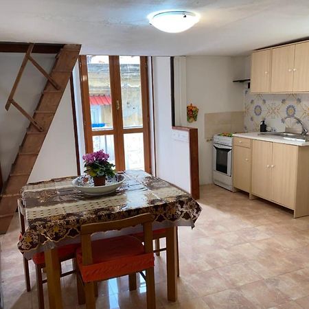 La Casa Di Gemma Apartman Nápoly Kültér fotó